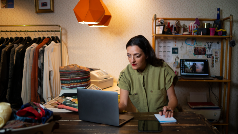 Cost to Build an online or eCommerce store Cost to Build an online or eCommerce store